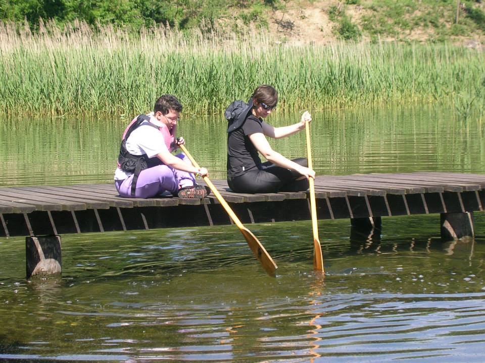 IN CANOA SUL LAGO